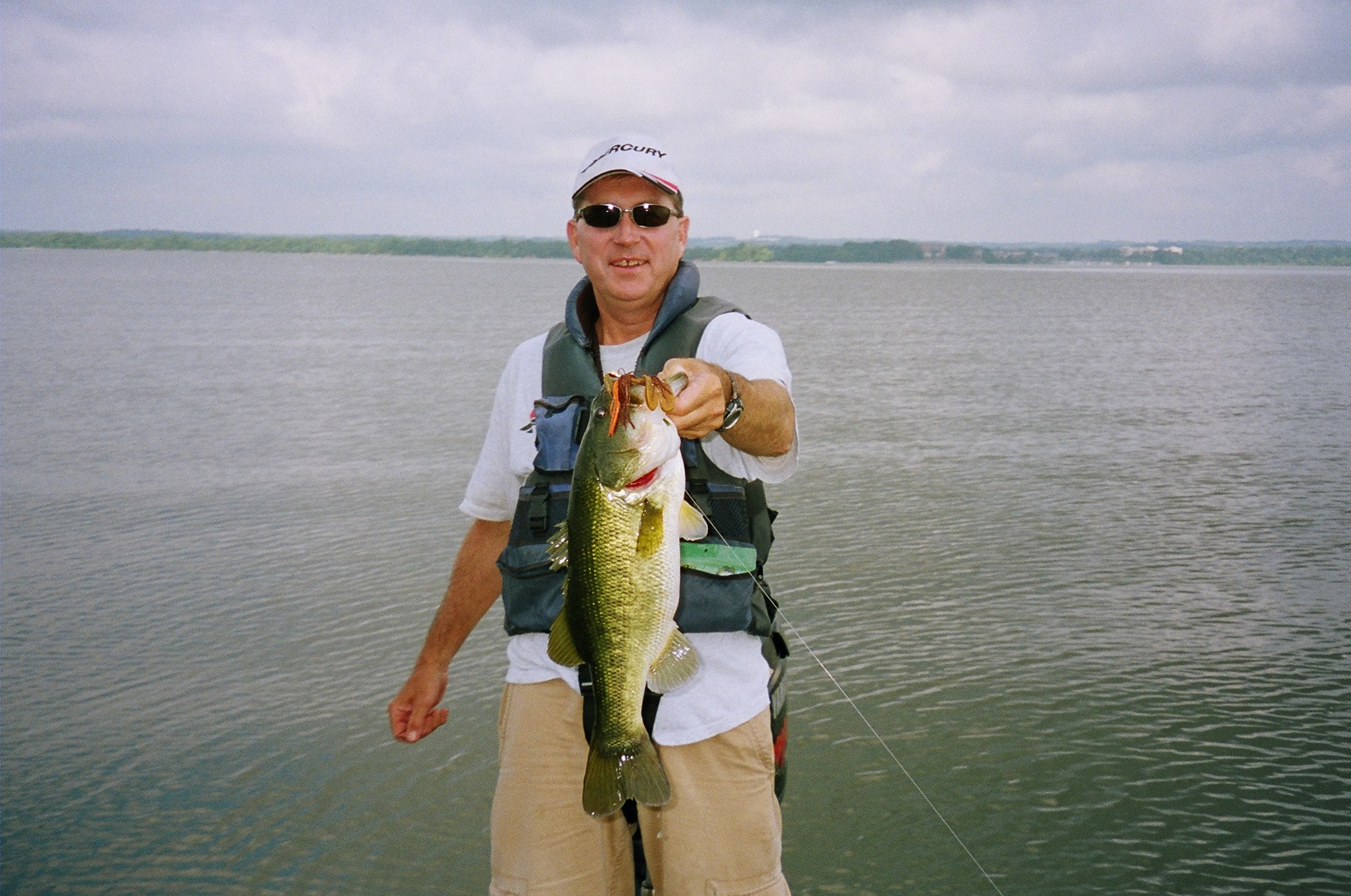 Mike Hall Bass Fishing Guide Service Catch Big Largemouth Bass